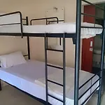Pretty Girl Hostel